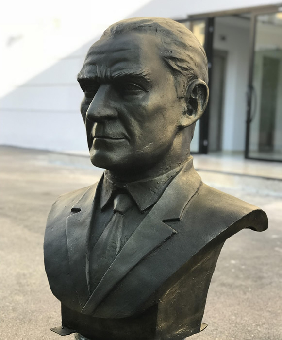 Atatürk Büstü Fiyatı